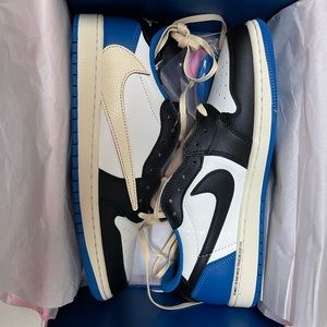 Travis Scott blue low